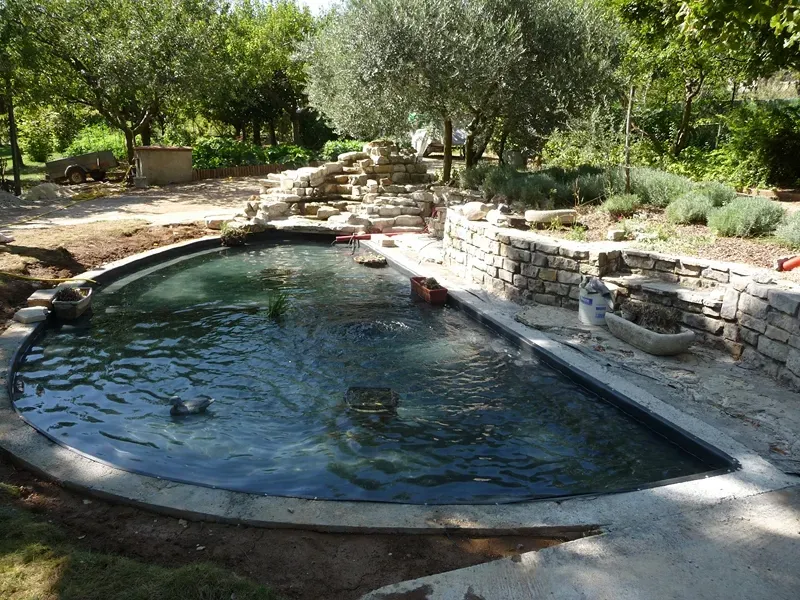 Installation de PVC armé et liner