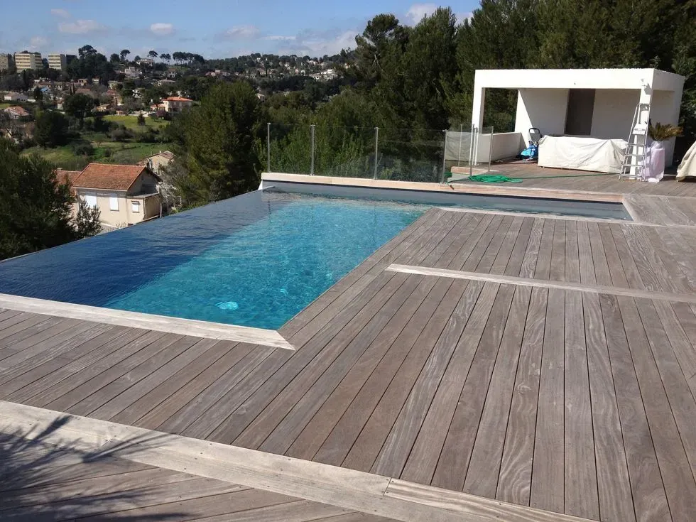 Installation de PVC armé et liner